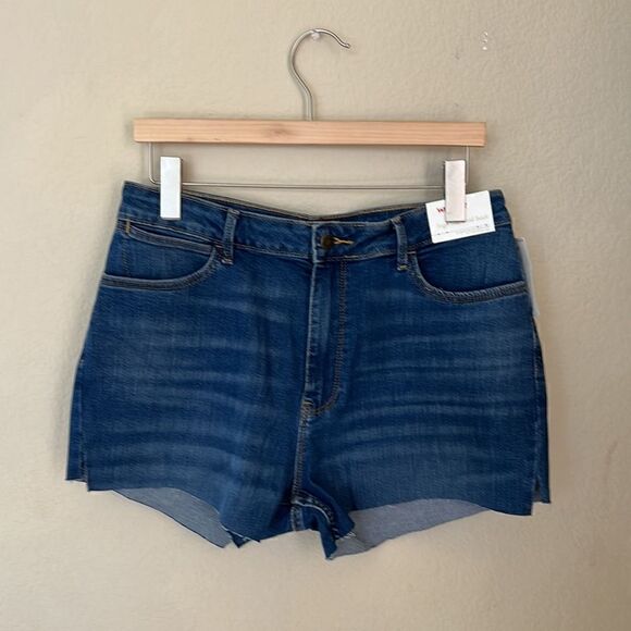 NWT Wrangler Cut-off Jean Shorts Distressed - Picture 10 of 11